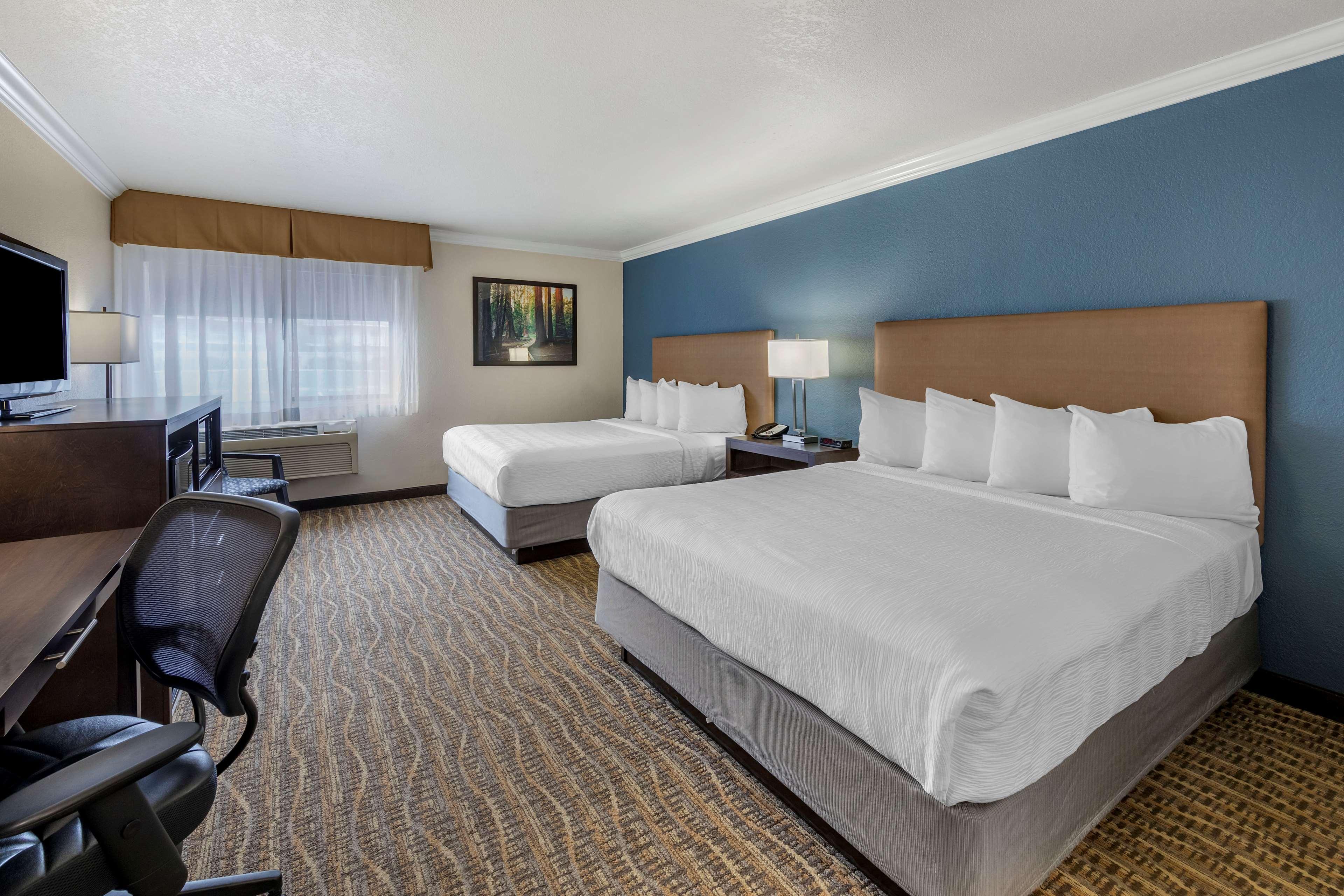 Best Western Town & Country Lodge Tulare Eksteriør bilde