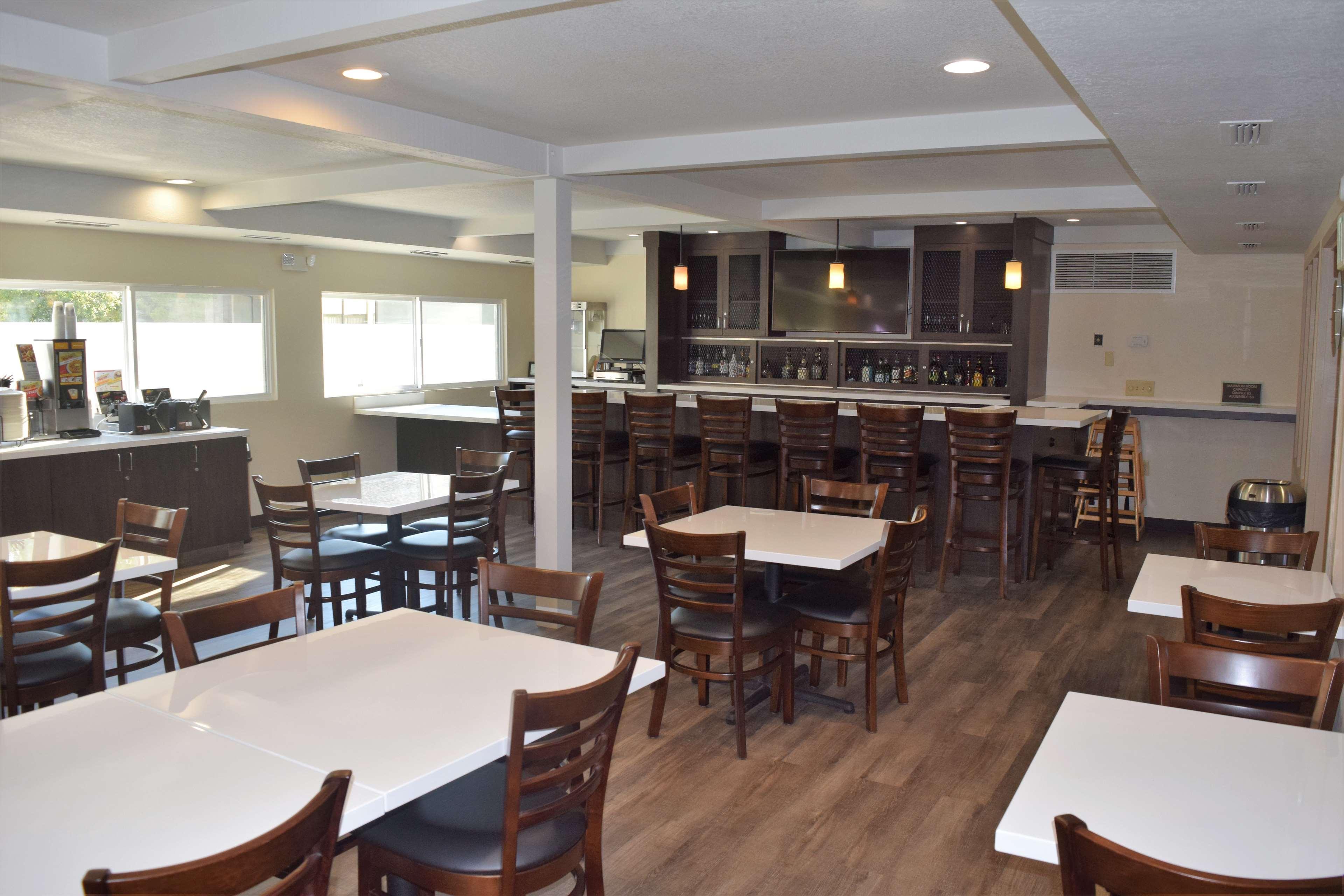 Best Western Town & Country Lodge Tulare Eksteriør bilde