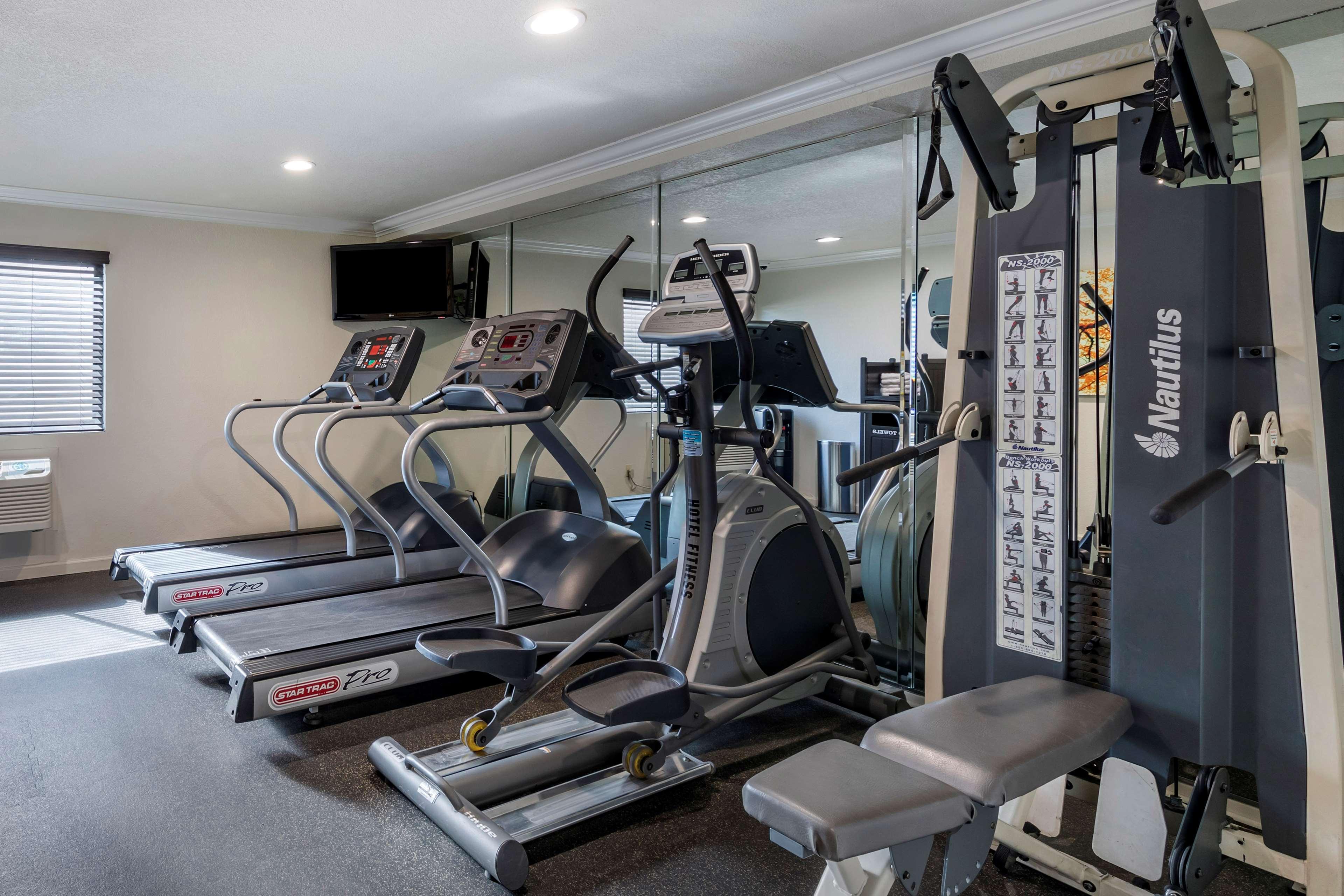 Best Western Town & Country Lodge Tulare Eksteriør bilde