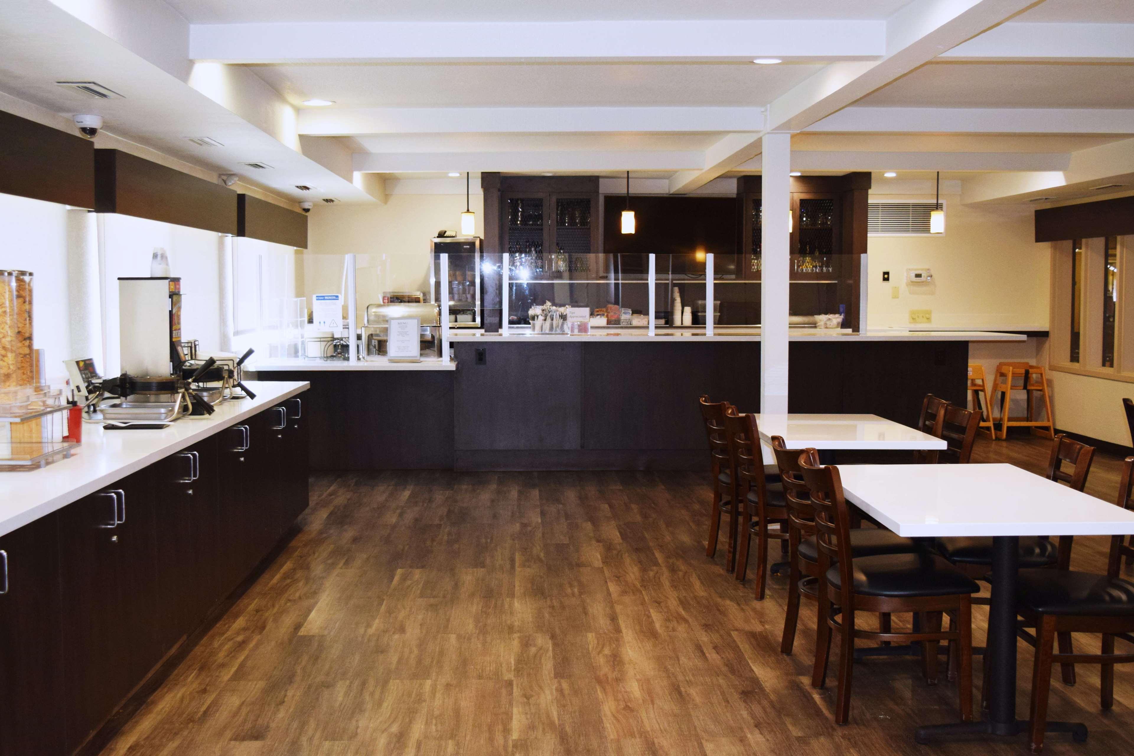 Best Western Town & Country Lodge Tulare Eksteriør bilde