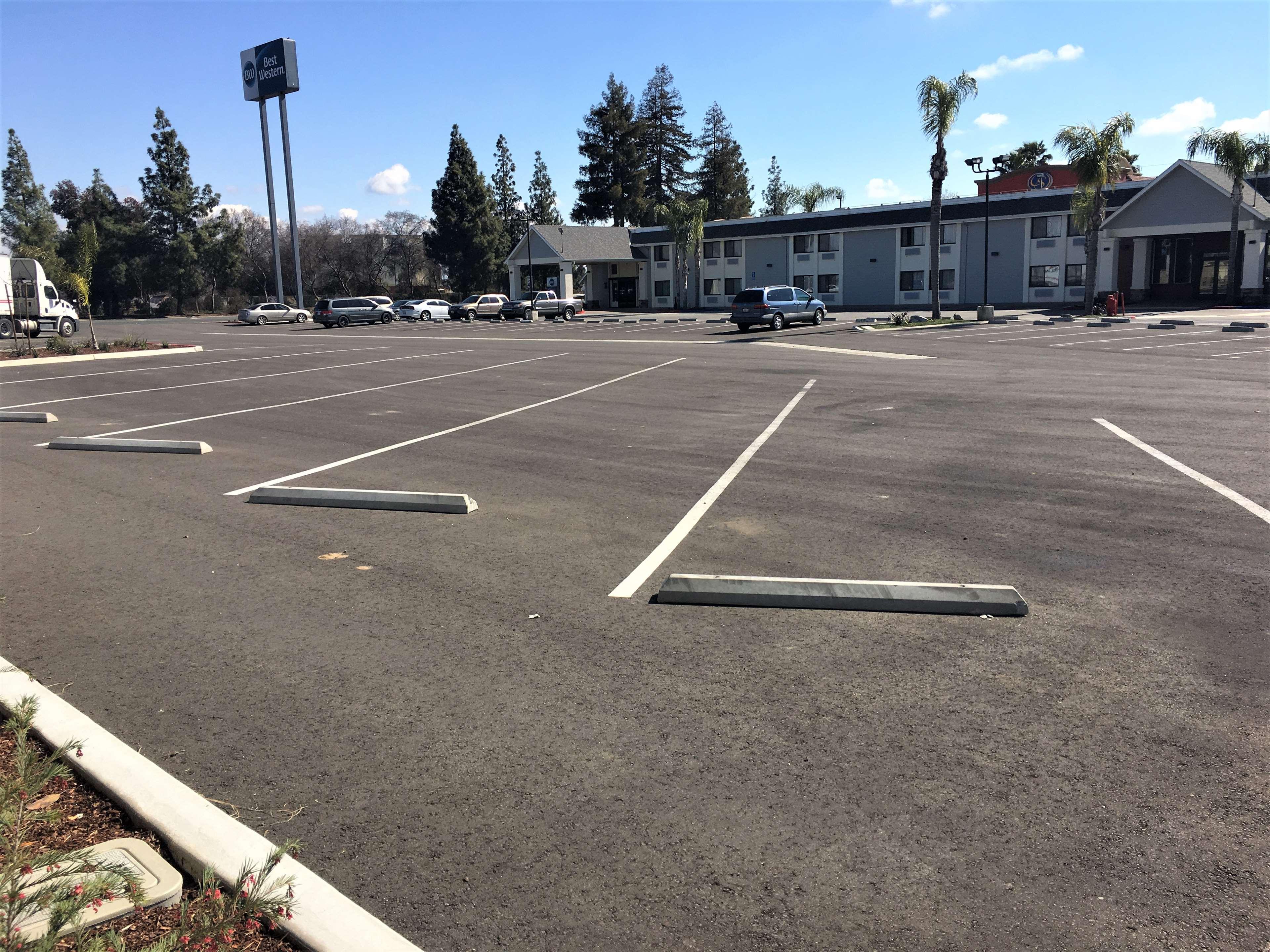 Best Western Town & Country Lodge Tulare Eksteriør bilde