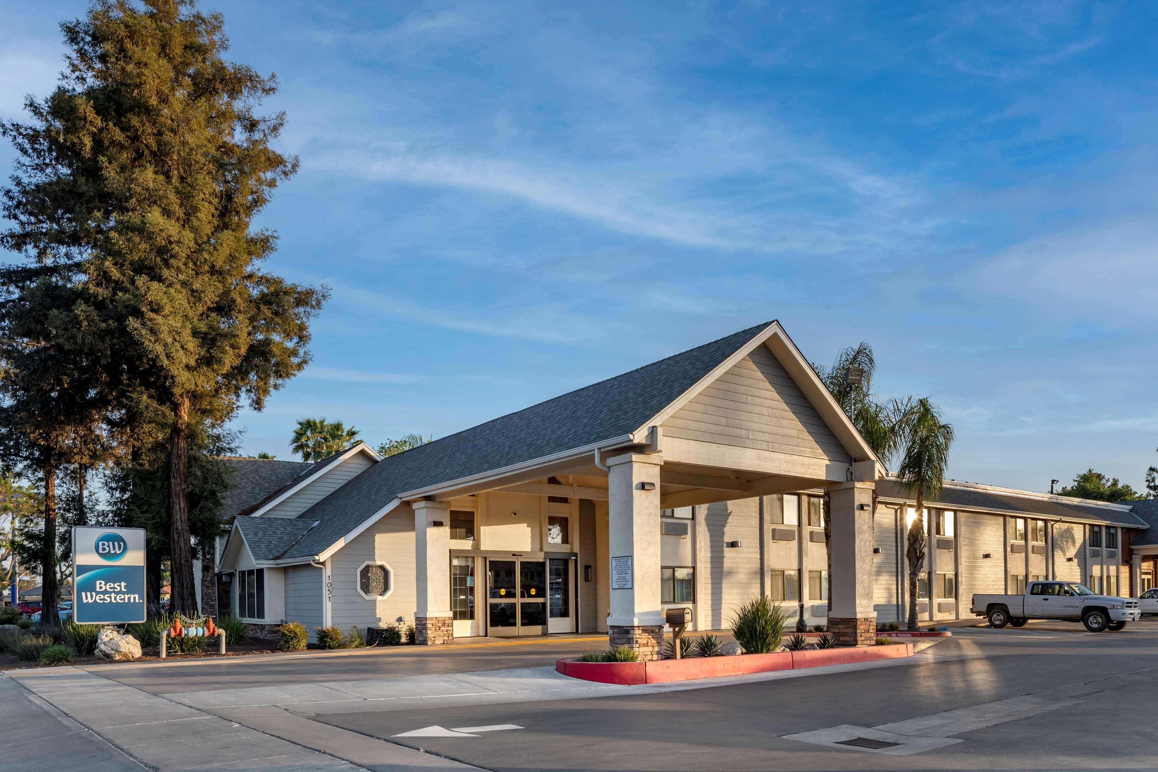 Best Western Town & Country Lodge Tulare Eksteriør bilde