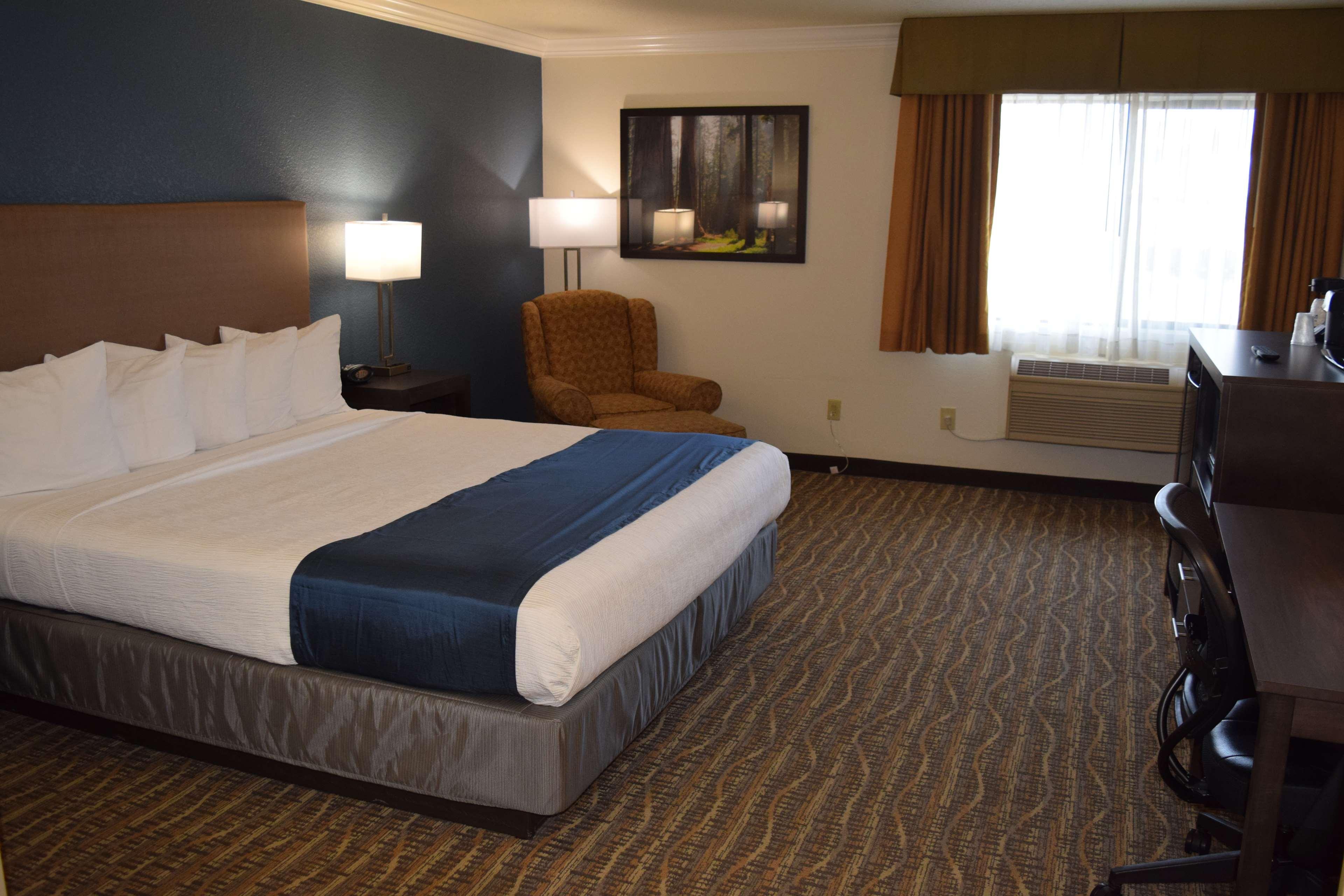 Best Western Town & Country Lodge Tulare Eksteriør bilde