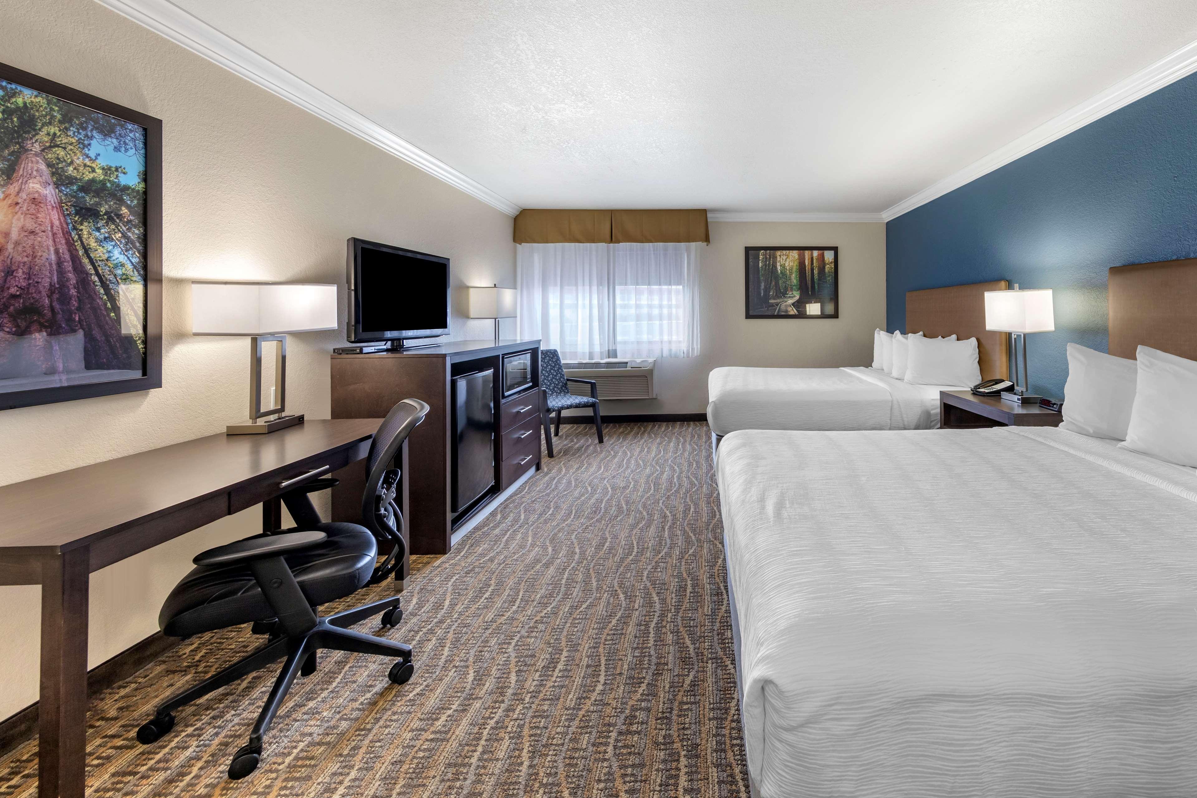 Best Western Town & Country Lodge Tulare Eksteriør bilde