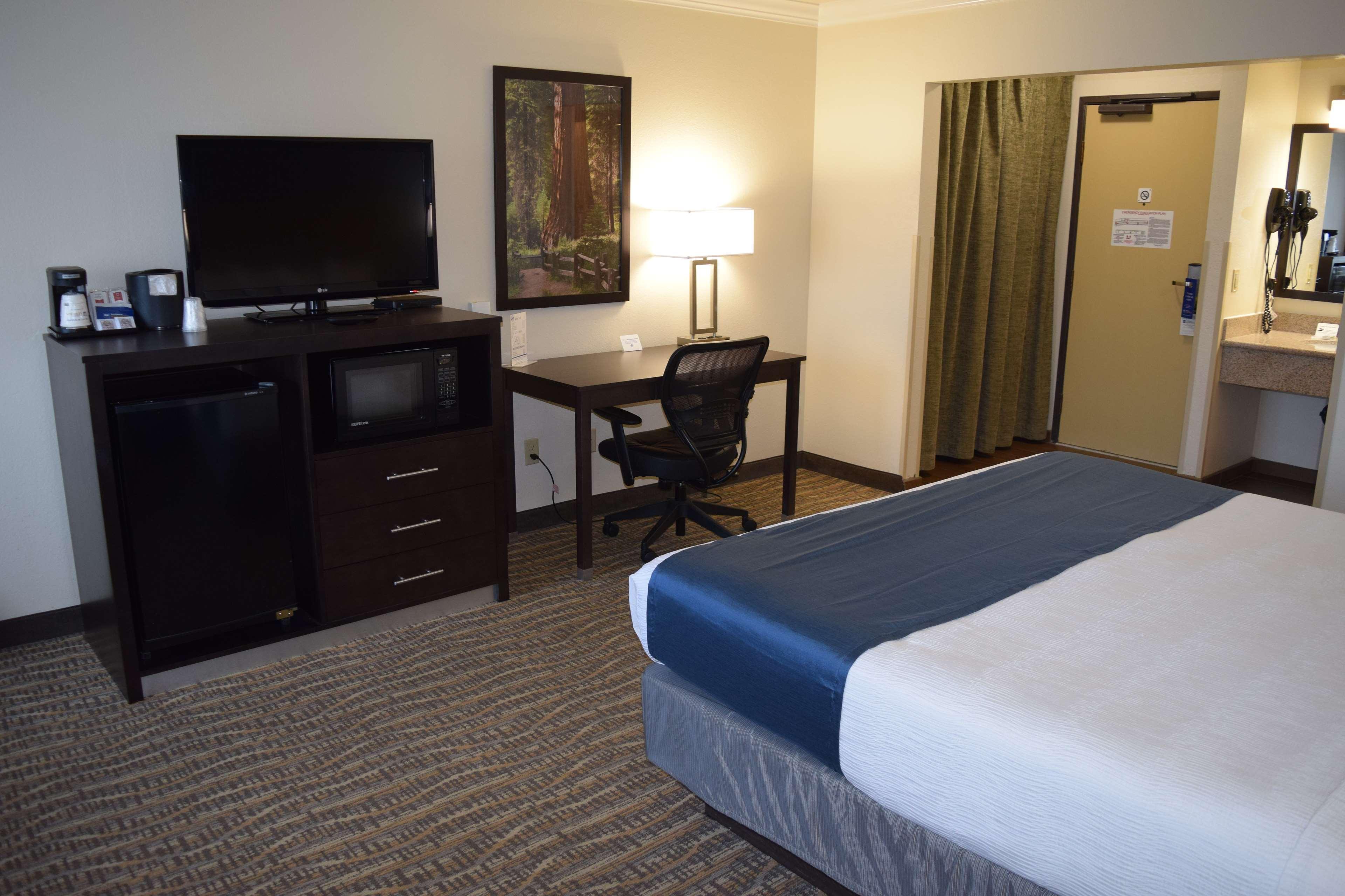 Best Western Town & Country Lodge Tulare Eksteriør bilde
